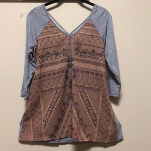Maurices top